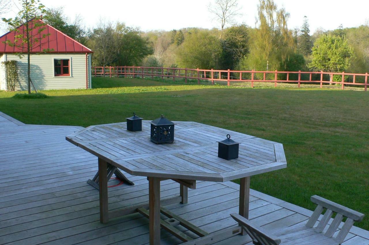 Lodge Saint-Hymer Exterior photo