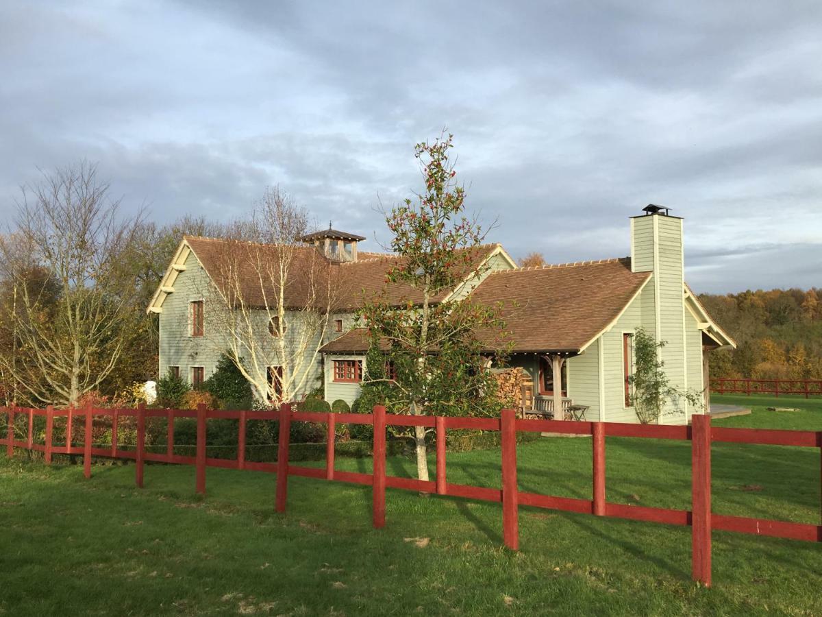 Lodge Saint-Hymer Exterior photo